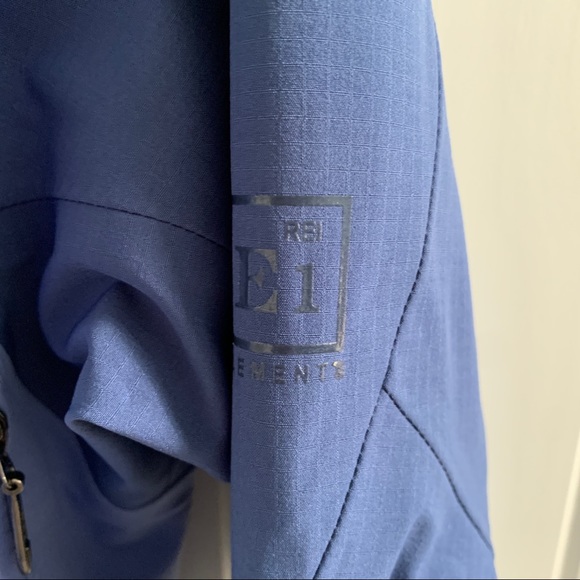 REI e1 Elements Rain Jacket Size XS - Picture 4 of 8